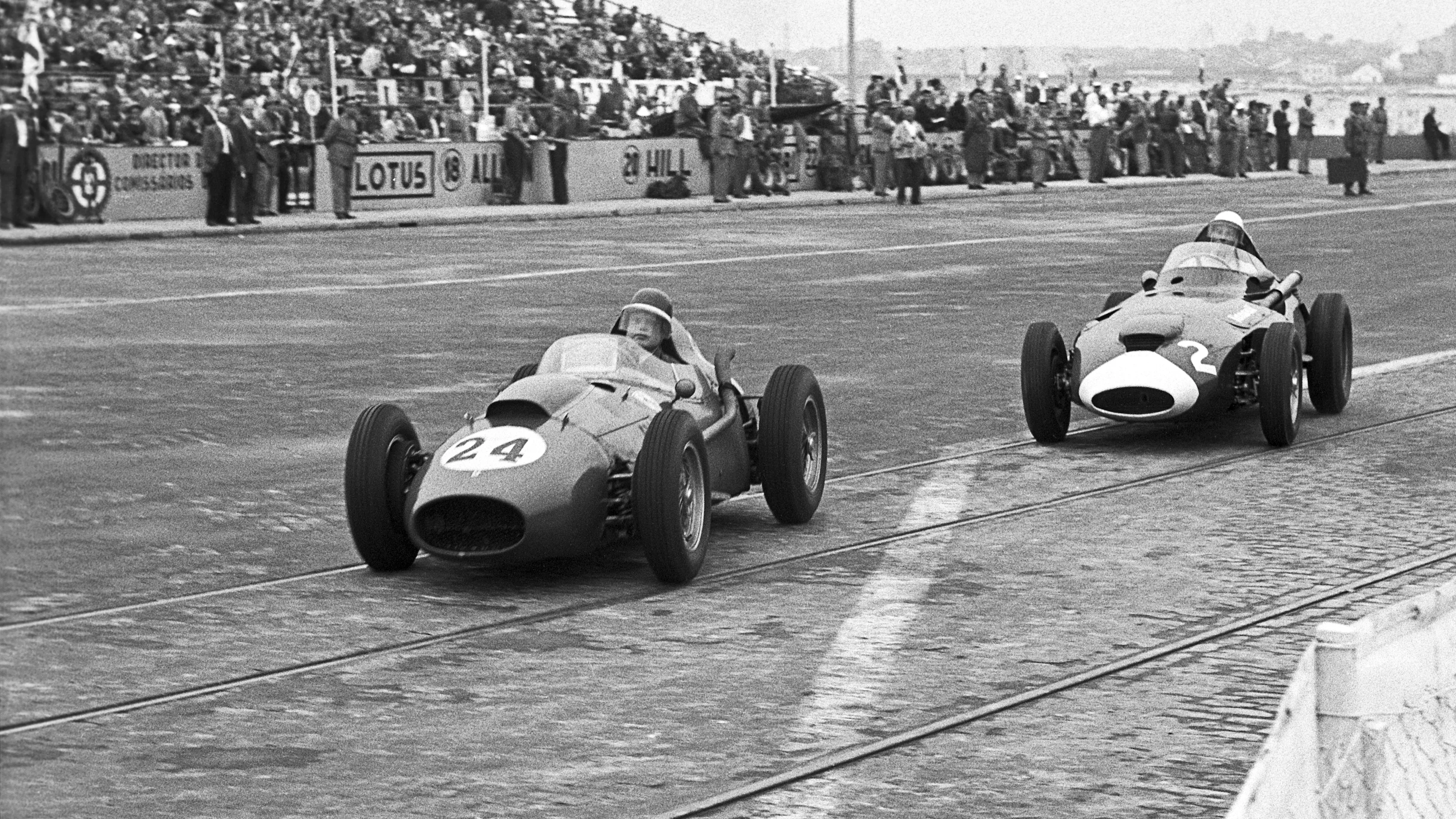 Mike Hawthorn, Stirling Moss, Ferrari Dino 246, Vanwall VW 5, Grand Prix of Portugal, Boavista, 24